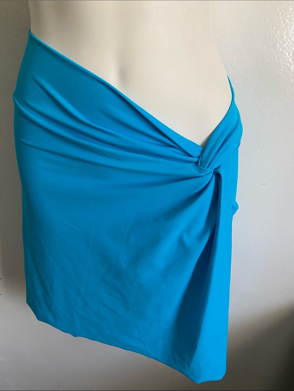 Good American Turquoise Knot-Front Swim Sarong